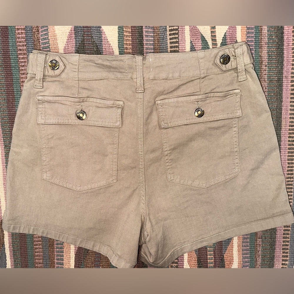 Pistola Women's Khaki Utility Shorts Size 30 - Picture 2 of 4